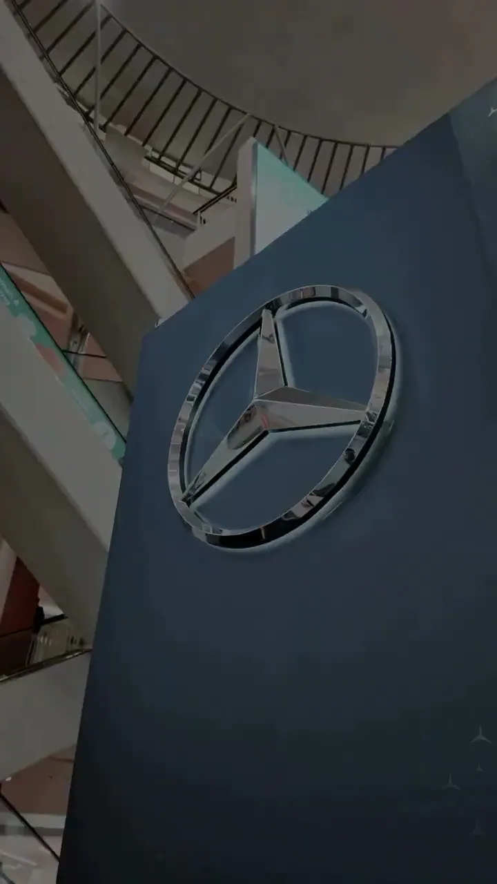Mercedes Benz - Mall Kelapa Gading